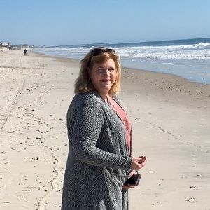 Meet your Posher, Tina